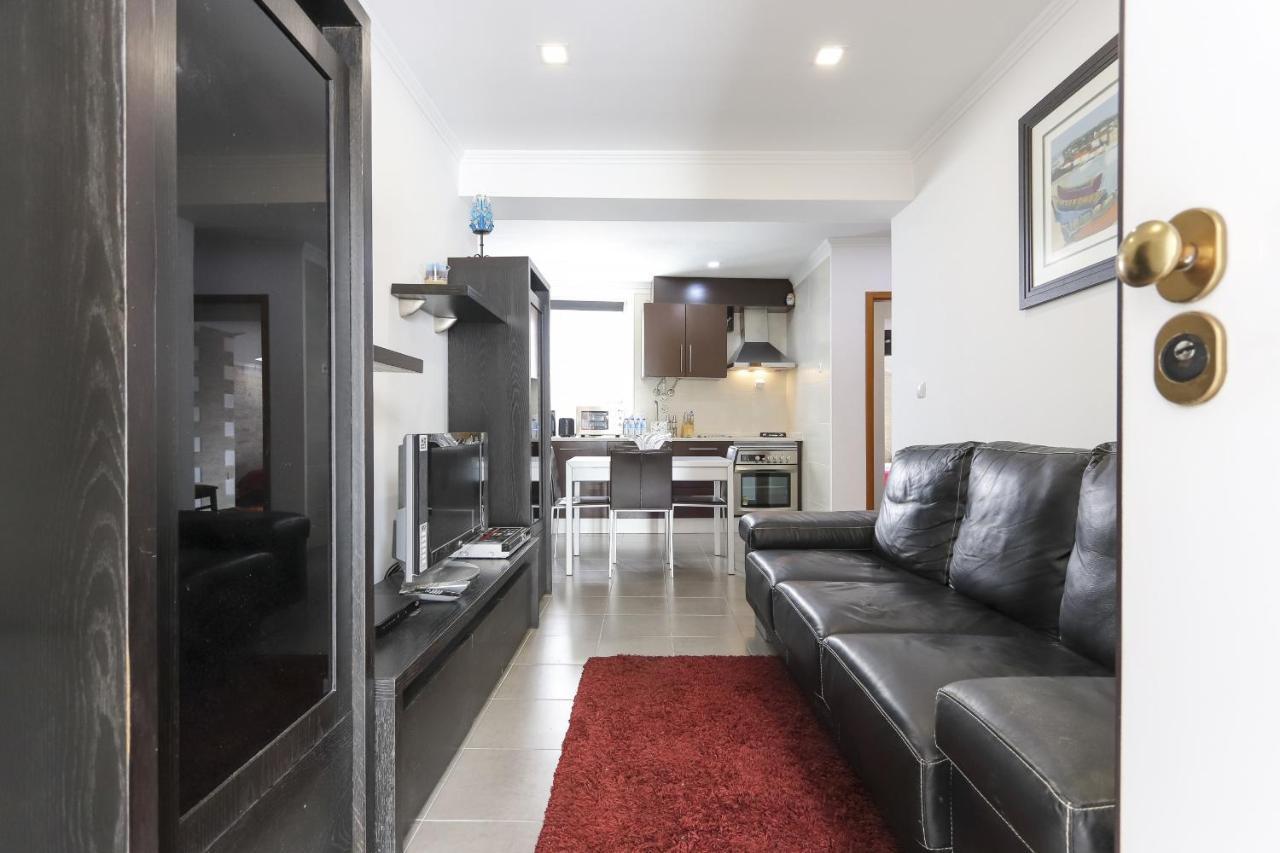 Cosy Lisbon Flat By Homing Lägenhet Exteriör bild