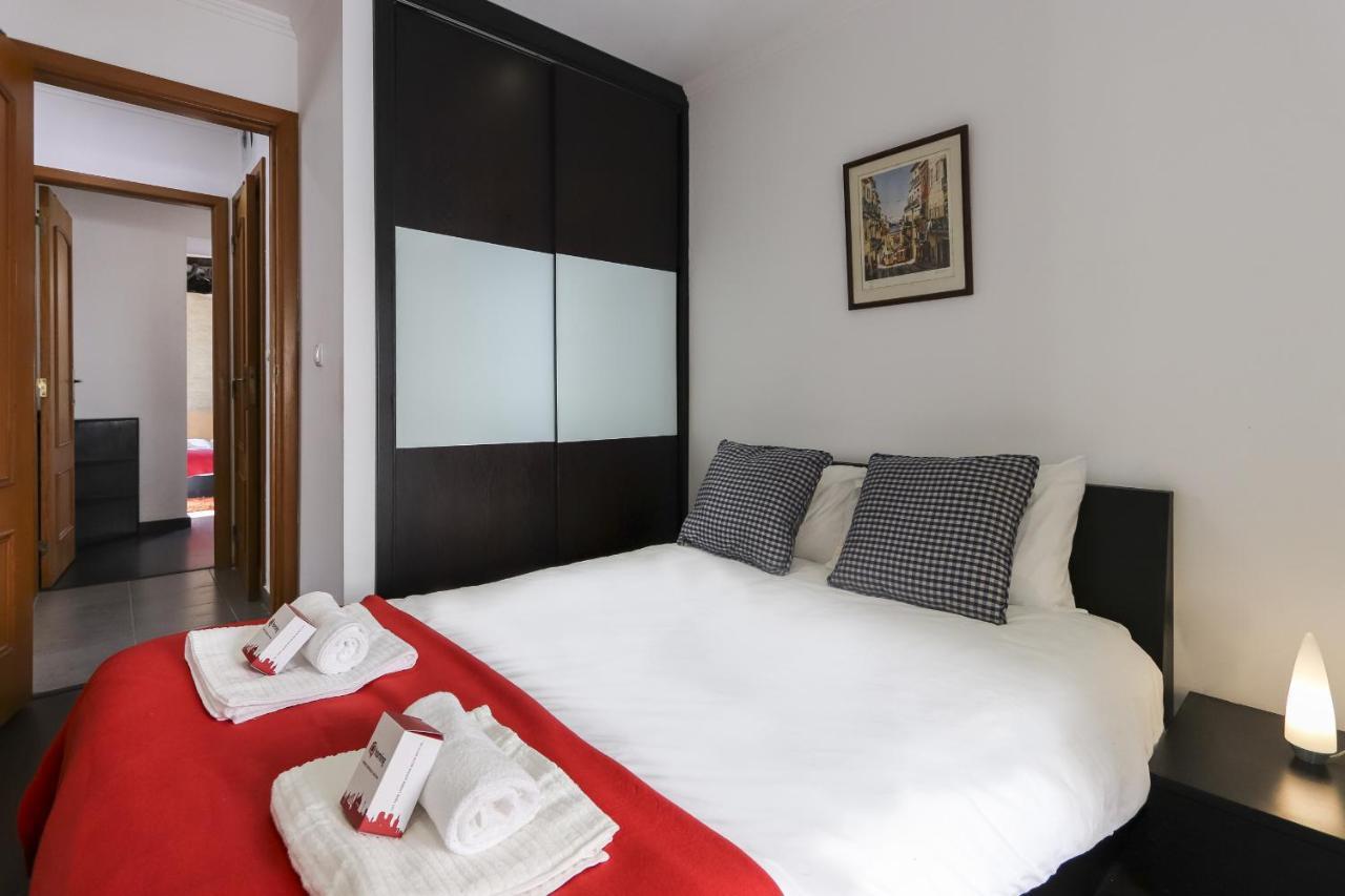 Cosy Lisbon Flat By Homing Lägenhet Exteriör bild